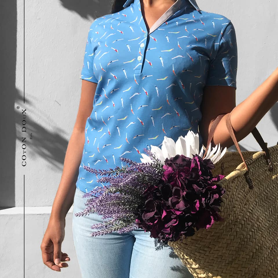 コトンドゥの綺麗なブルー半袖レディースポロシャツ